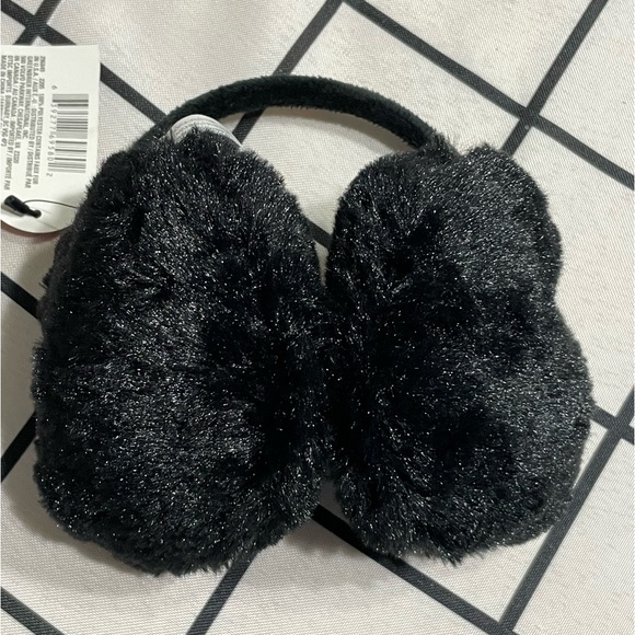 NWT Fluffy Ear Muff Faux Fur Behind Neck No Hair Mess Warmers - Picture 7 of 16